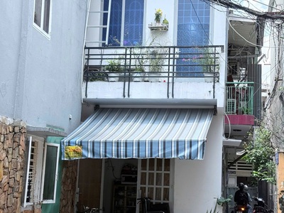 Nhà shr 3 tầng hxh 11m2   nguyễn văn nghi gò vấp 0