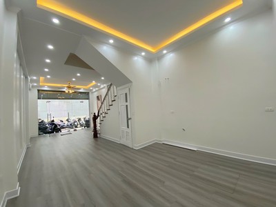 Nhà Nguyễn Khang - Phân Lô Oto Tránh - 2 Nhà Ra Phố - Ngõ Thông Kinh Doanh 1