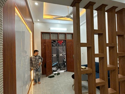 Bán nhà phú đô 30m2 5 tầng nhỉnh 6 tỷ gần sân vận động mỹ đình 2
