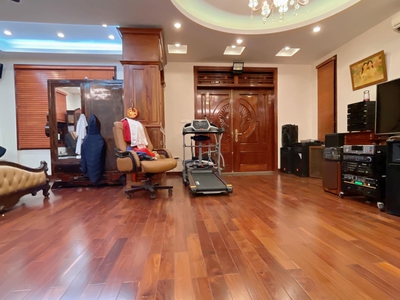 Bán biệt thự kim mã 86m 5 tầng thang máy mặt tiền 8m 26 tỷ 1