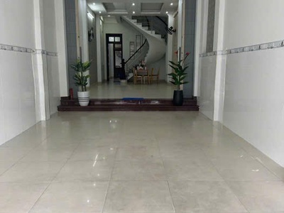 Nhỉnh 12 tỷ sở hữu mtkd sầm uất nguyễn văn quá 100m2 ngang 4.1m 4 lầu gần chợ cây sộp. 4
