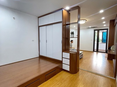 Nhà tt trung tâm cầu giấy-3 ngủ-full nộ thất-2 thoáng trước sau  tầng 4-40.8/80m2- 4,35 tỷ. 3