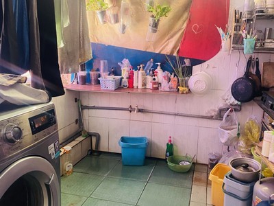 Bán nhà đường độc lập, tân phú - dt 80m2  4 x 20 m- hẻm 5m xe hơi vào nhà 4