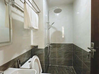 Bán gấp, nhà  vĩnh tuy - 34m2 - 4 tầng - giá cực mềm - ngõ gần ô tô - nhỉnh 5 tỷ 3