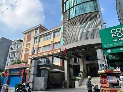Bán tòa nhà hầm 8 tầng gần 1500m2 sàn mt phan xích long, phú nhuận 0