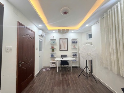 Khu vip nhỉnh 7 tỷ - nhà 5 tầng 4pn4wc đường đoàn thị điểm phú nhuận 2
