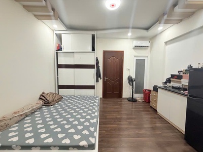 Khu vip nhỉnh 7 tỷ - nhà 5 tầng 4pn4wc đường đoàn thị điểm phú nhuận 4