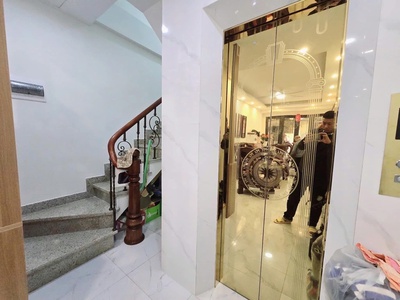Đội cấn 35m-10,6 tỷ-nhà đẹp,thang máy,ngõ thông,sáng,ba gác đua,gần ô tô 2