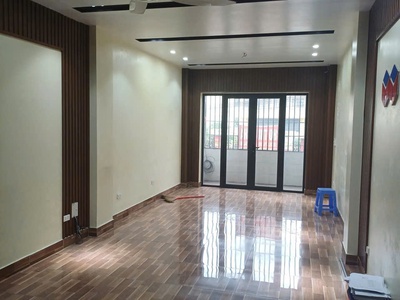 Cho thue nhà mặt đường 351 gần ngã 4 Quán Toan Hồng Bàng . Phù hợp kinh doanh , văn phòng , kèm ở 2