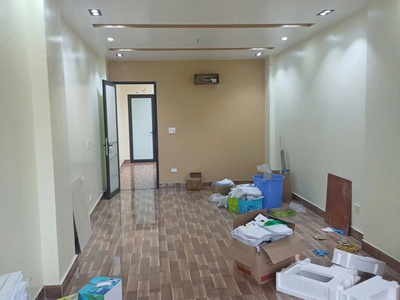 Cho thuê nhà mặt đường Hùng Vương , Quán Toan phù hợp kinh doanh , Văn Phòng ...kết hợp ở 4