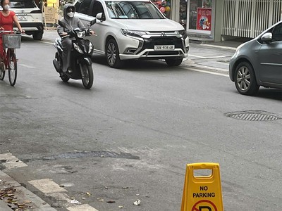 Cần bán gấp đất tây hồ 210m - tiện ích ngút ngàn - ba bước ra các tuyến phố tây hồ - thích hợp xây 2