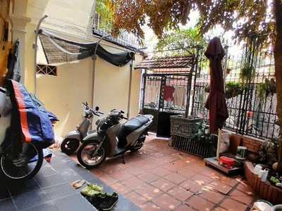 Lô góc - gần hồ - xe 24 chỗ chạy quanh nhà - sổ đỏ chính chủ 2