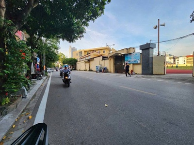 Phân lô oto tránh bà triệu 55m,4 tầng ,ngõ 4 bà triệu 1