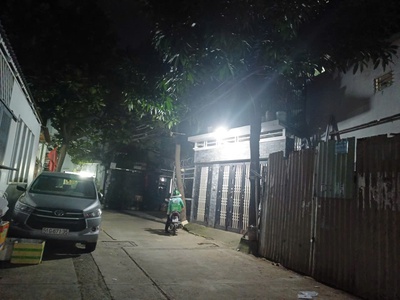Bán gấp nhà đ số 3 bhh a gần nguyễn son hẻm 6m gần mặt tiền 40m2,2 tầng nhỉnh 3 tỷ 1