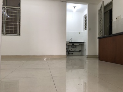 Chung cư nguyễn kim quận 10 lô R lầu 2 thang bộ 49m2 2pn 6