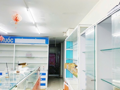 Cần sang lại mặt bằng nhà thuốc A2, đường D4, KDC Him Lam Tân Hưng, Q7 0