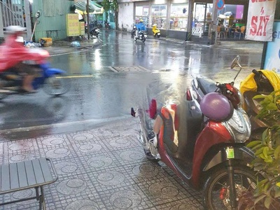  Mặt bằng kinh doanh Q10 - Thành Thái, giá 13tr/Tháng 1