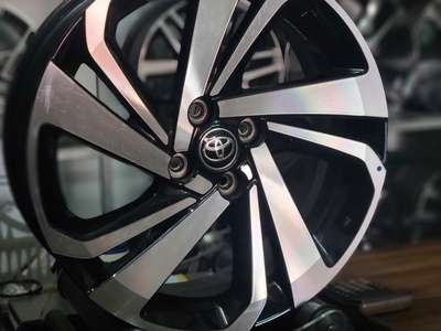 Thanh lý 4 mâm zin Toyota Raize 17 inch hàng tháo xe 2