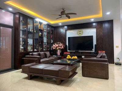 Bán 304m2 đất tặng nhà 3 tầng mới xây 2 năm trục  chính quang trung, p đông vệ 3
