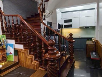 Nhà 42m2, 5 tầng, ngay sát đường tây thăng long, mặt tiền 4,2m 1