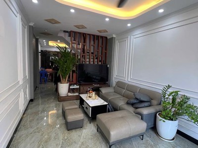 Chính chủ bán nhà 39m2, 5 tầng, tại thụy phương, ô tô đỗ ngày đêm 0