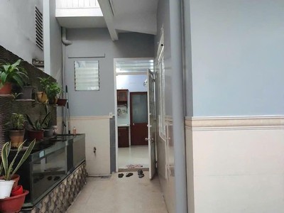Nhà hxh kinh doanh 75m2 ngang 6m 3tầng 3pn shr hoàn công đủ giá 8,3tỷ 3