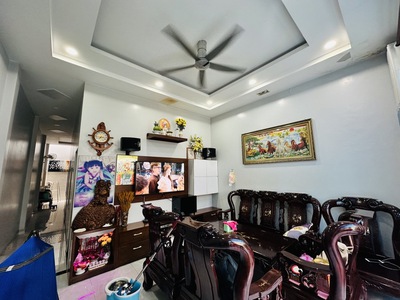 Nhà ngon khu vip xe hơi vào nhà -  90m2  4.5 x 20  mới tinh đón ở ngay 2