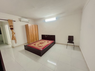 Tập thể đội cấn 70m 2pn, sạch đẹp, ô tô, 4.3 tỷ trung tâm ba đình 0