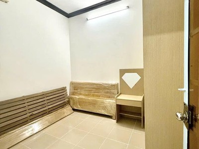 Nhà trệt lửng 50m2. hẻm xe hơi một trục thẳng. gần ngã tư bùi công trừng giao đặng thúc vịnh. đông 3