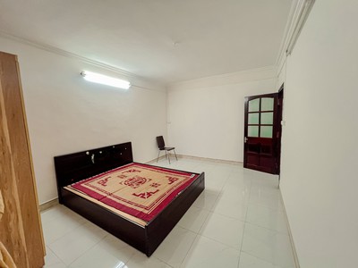 Tập thể đội cấn 70m 2pn, sạch đẹp, ô tô, 4.3 tỷ trung tâm ba đình 2