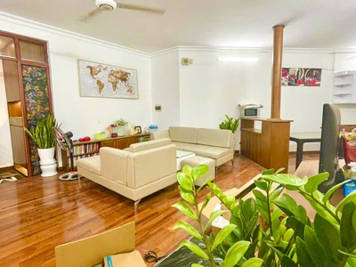 Gấpcc 24t2 hoàng đạo thúy 160m, 4pn 3wc, khang trang sạch đẹp, 13.2 tỷ 0