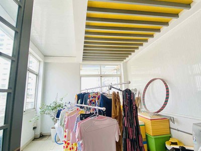 Bán nhà  đường 3/2   phường 14, ô tô đỗ cửa - 3.8x10m - 5 tầng 4pn có sân thượng. mt 72 4
