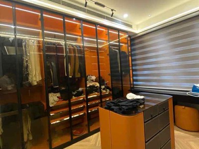 Bán nhà việt hưng, 6 tầng thang máy, mặt tiền 8m, gara 2 ôtô, ôtô tránh, kinh doanh, hàng xóm 4