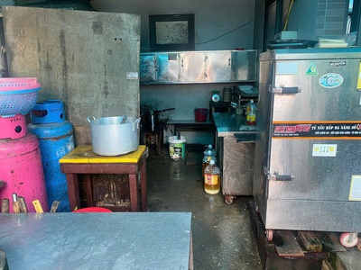 Sang quán cơm phở gần ngã tư khu công nghiệp visip từ sơn, bắc ninh. 3