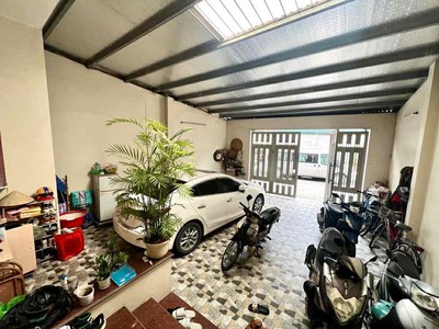 Bán nhà cổ linh, 140m, mặt tiền 6.2m, nở hậu, đường rộng 10m, 3 ôtô tránh nhau 1