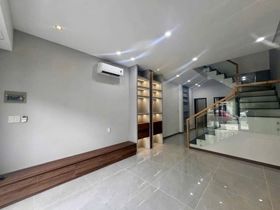 Bán nhà 1tl mặt tiền kd nguyễn thành đồng gần d2d chỉ 5,6 tỷ 1