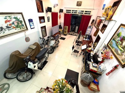 Nhà 417 quang trung  thông tứ tung ngay ubnd gò vấp 1