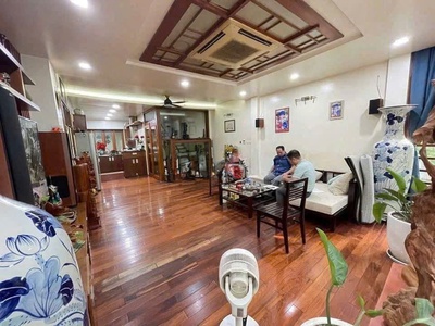 Bán nhà trích sài, diện tích 90m cực gần hồ tây chỉ 25 tỷ 0