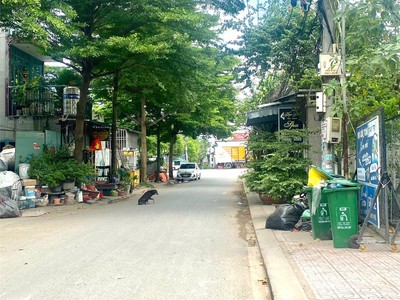 Bán đát quận 9 - hàng xóm vinhomes   khu phân lô đường 9m   đón đầu quy hoạch vành đai 3 - nguyễn 3