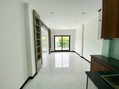 Bán nhà nguyễn văn linh 42m 6 tầng thang máy lô góc ô tô tránh hơn 8 tỷ 1