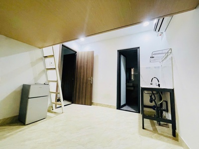 10 phòng ngủ lớn - chdv - nguyễn văn nghi - 5 tầng thiết ké hiện đại - hẻm xe hơi - chính chủ gấp 3