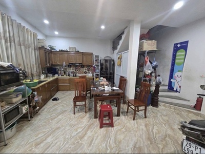 Tt cầu giấy 42m x6 tầng 9,5 tỷ.ba gác đỗ cửa,dân xây,ngõ thông,thoáng sáng 2