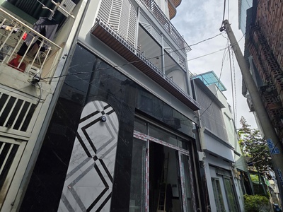 Bán nhà quận 7   hẻm 37 trần văn khánh,-cách oto 30m-6ty790 1