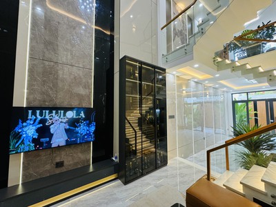 Căn nhà mới 04 tầng full nội thất nhập - đẹp lung linh - mặt tiền tô hiến thành ,phường 4, tp. vũng 4