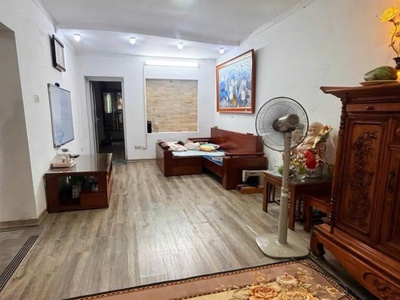 Bán nhà tập thể vạn bảo   70m    2 ngủ   giá 4,3 tỷ 0