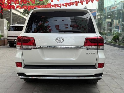 Toyota Land Cruiser 5.7 nhập Mỹ, sản xuất 2016. Xe siêu đẹp. 4