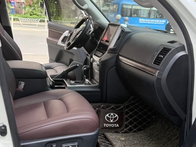 Toyota Land Cruiser 5.7 nhập Mỹ, sản xuất 2016. Xe siêu đẹp. 9