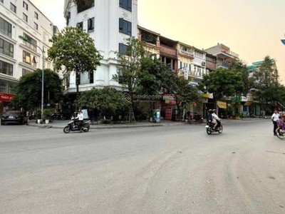 Hot     sở hữu ngay căn nhà dòng tiền đẹp - giá tốt - vị trí đắc địa tại xóm chùa, yên xá, tphn 0