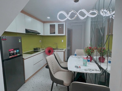 Nhà mới shr 3 tầng 27m2   hoàng văn thụ tân bình s 2