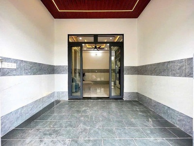 Cmt8 q.10   nhà 8 tầng thang máy   86m    nhỉnh 18 tỷ 2